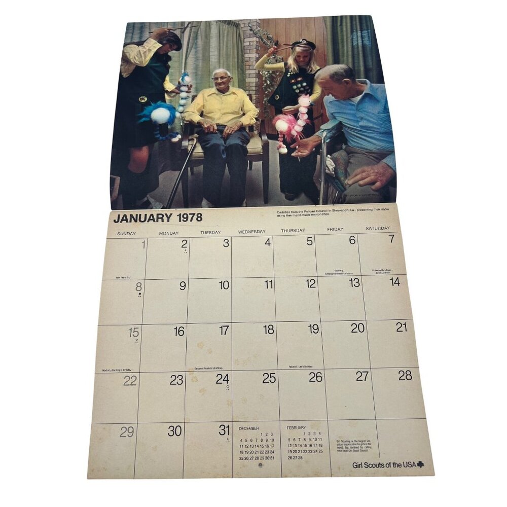 Vintage 1978 Girl Scout Calendar Colorful Illustrations & Photographs USA - Picture 3 of 6